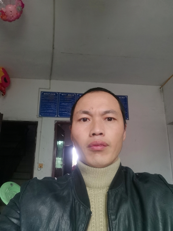 陈前的第一张照片--金门相亲网