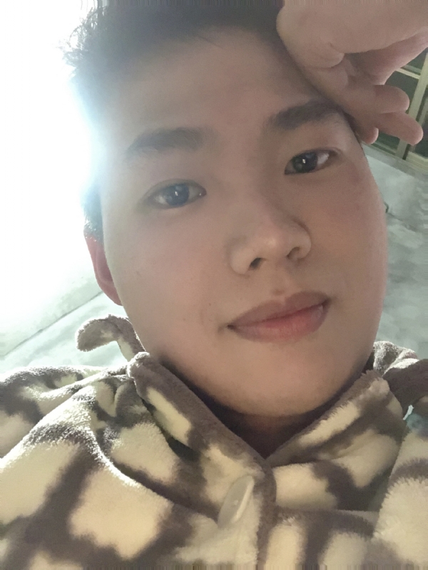 她的第四张照片--金门相亲网