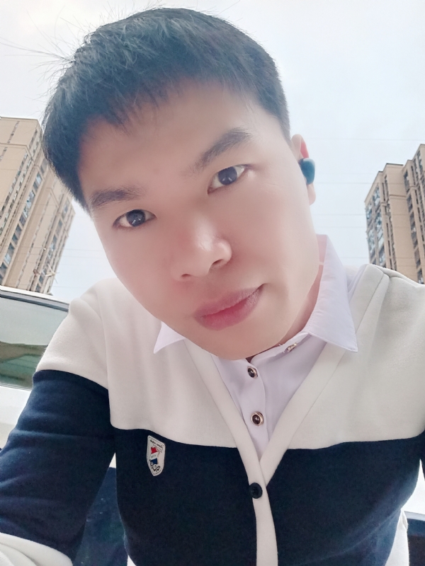 雨霁月清风的第一张照片--金门相亲网