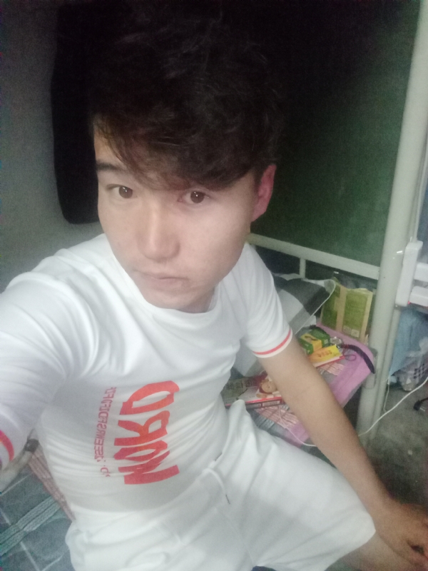 再回首的第一张照片--金门相亲网