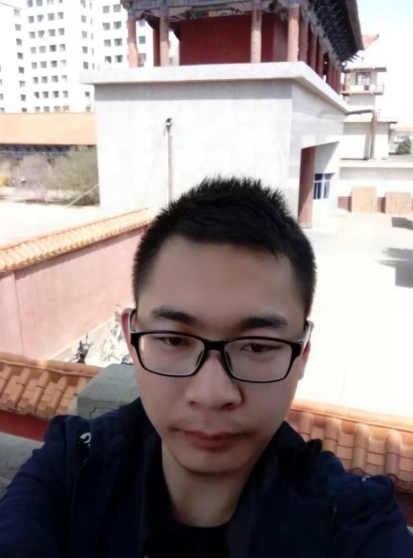 龙在天的第一张照片--金门相亲网