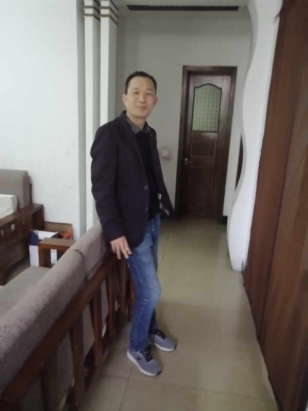 相亲相爱的第二张照片--金门相亲网