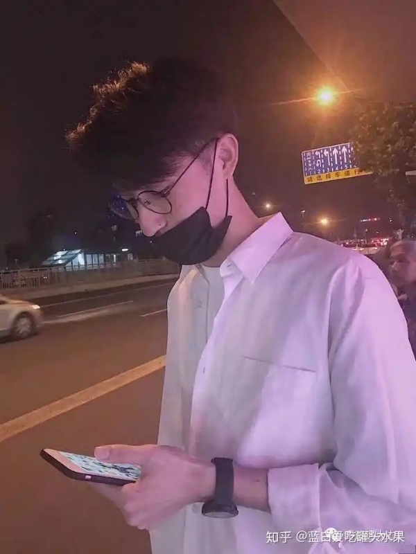 情圣的第一张照片--金门相亲网