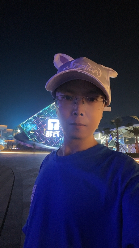 富贵使我们相遇的第一张照片--金门相亲网