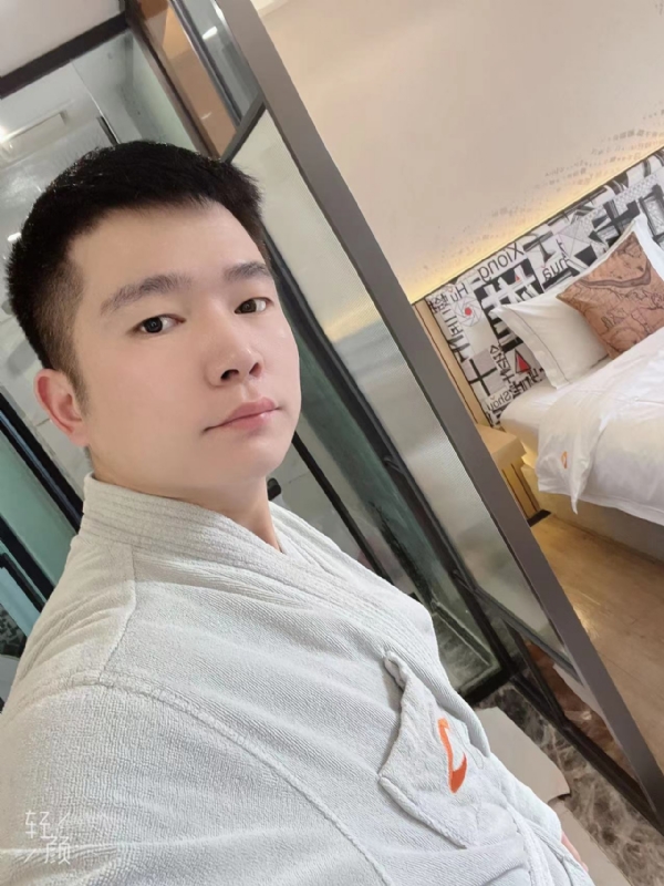 绿帽的第一张照片--金门相亲网