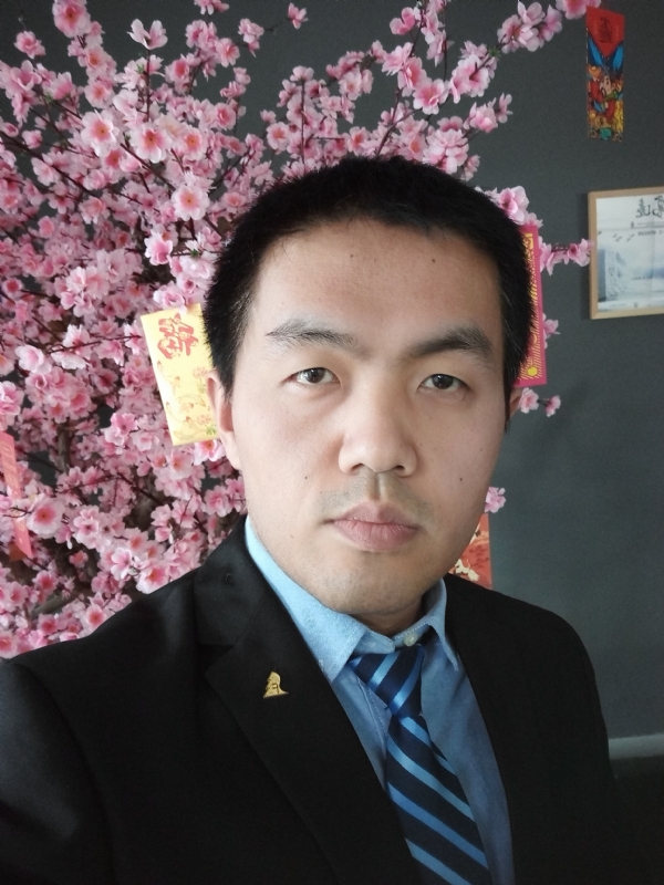 我就是个翻译的第一张照片--金门相亲网