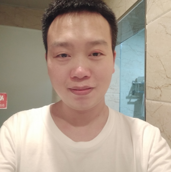 杯中酒的第一张照片--金门相亲网