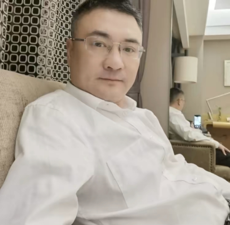 追逐的第二张照片--金门相亲网