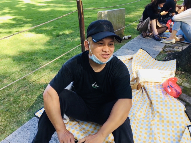 好大一颗石头的第一张照片--金门相亲网
