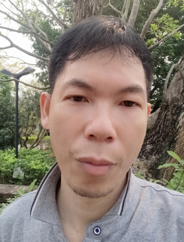漂浮的云的第一张照片--金门相亲网