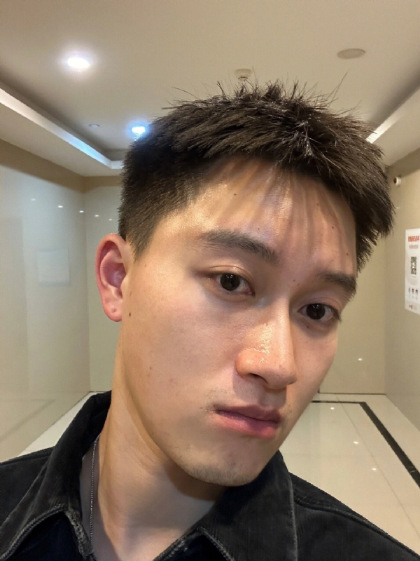 月光之下的第一张照片--金门相亲网
