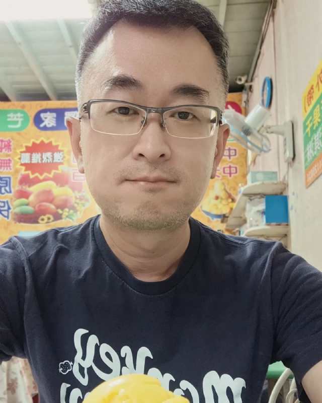感感的第一张照片--金门相亲网