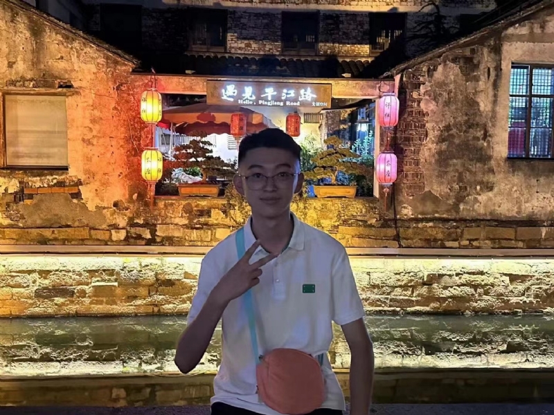 李四的第一张照片--金门相亲网