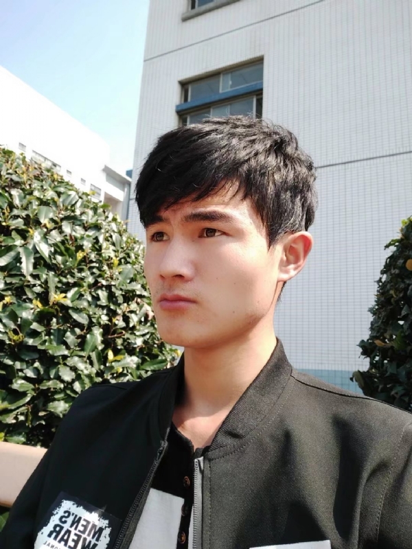 阳光男孩的第四张照片--金门相亲网