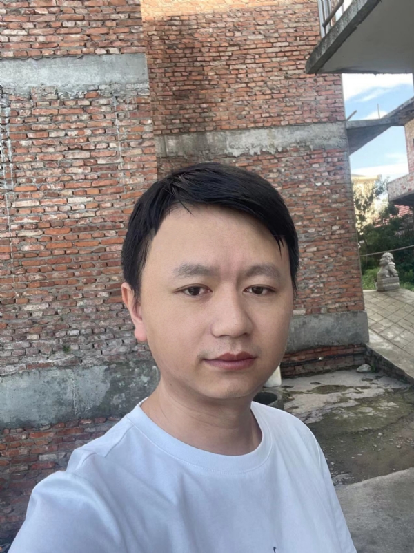 行人的第一张照片--金门相亲网
