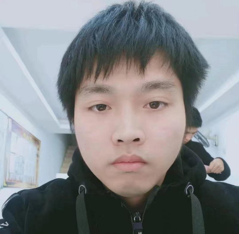 无奋斗不清春的第一张照片--金门相亲网