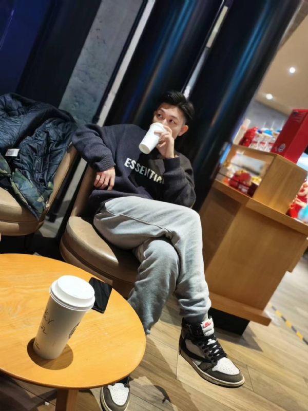 LAZY的第一张照片--金门相亲网