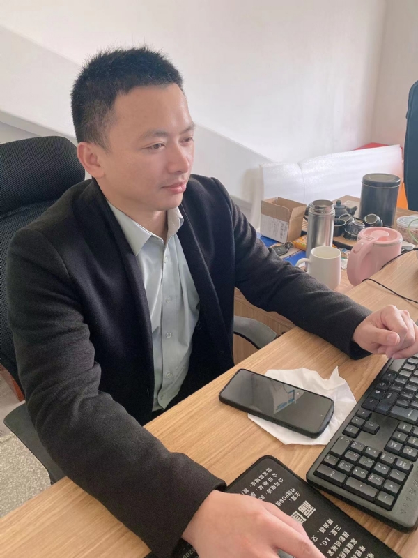 落叶知秋的第一张照片--金门相亲网