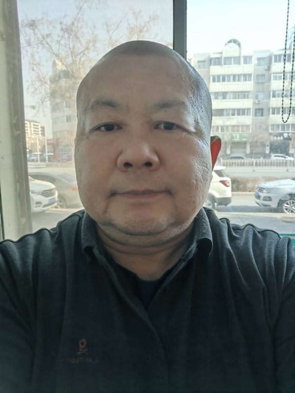 穆萨的第一张照片--金门相亲网