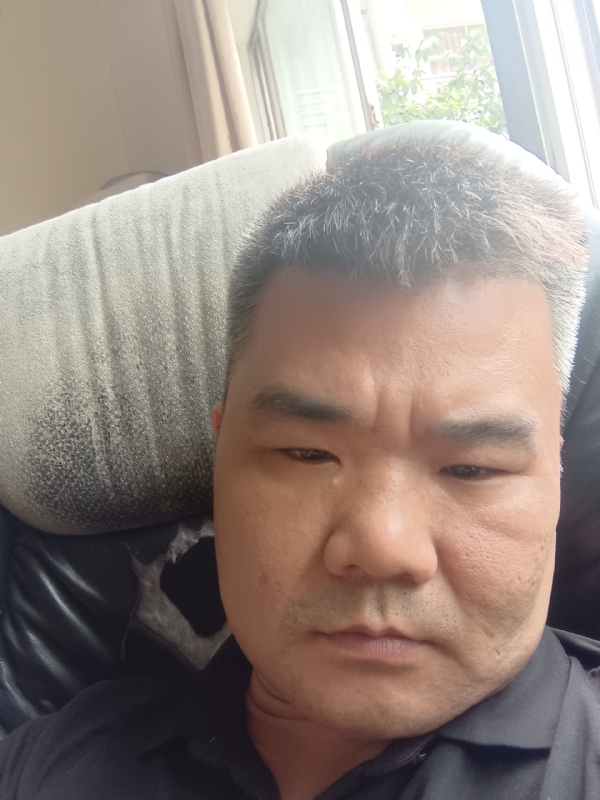 路人的第一张照片--金门相亲网