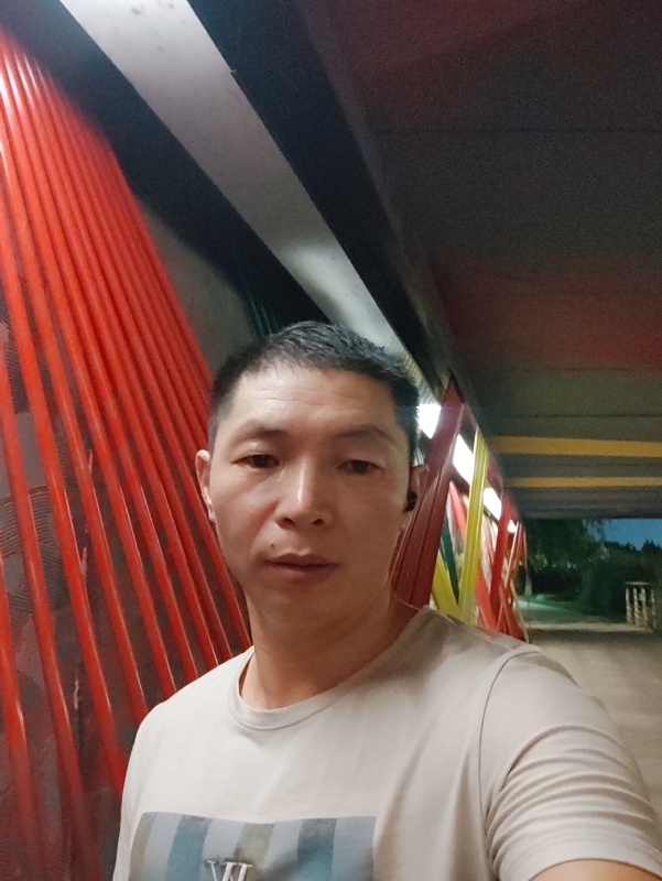 夜猫的第一张照片--金门相亲网
