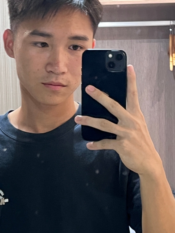 画家的第二张照片--金门相亲网