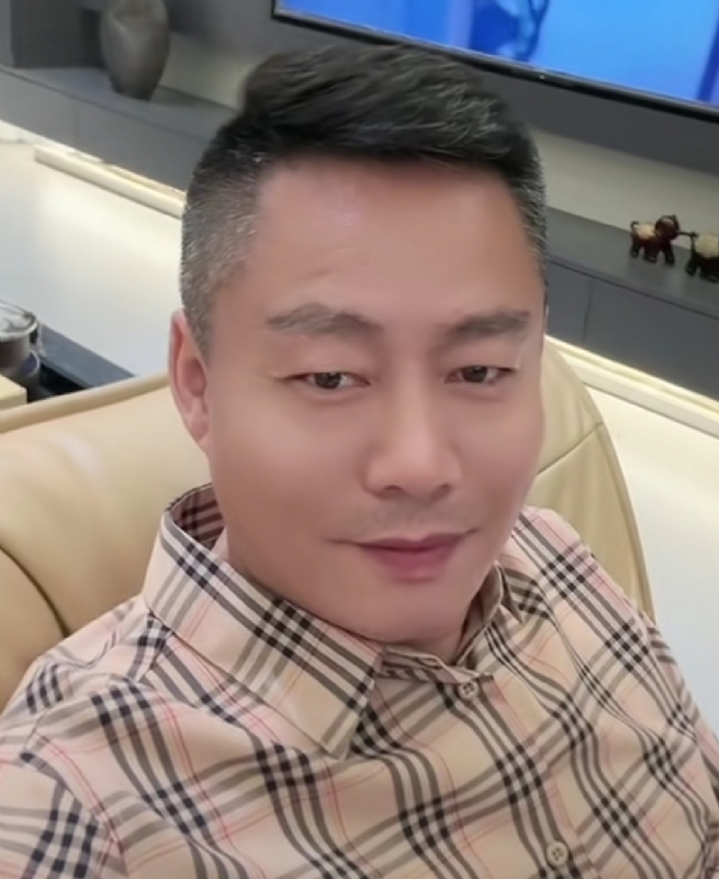 李*军的第二张照片--金门相亲网