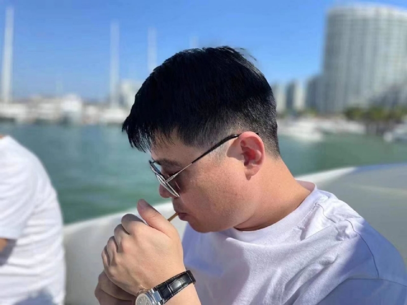 魔盒的第二张照片--金门相亲网