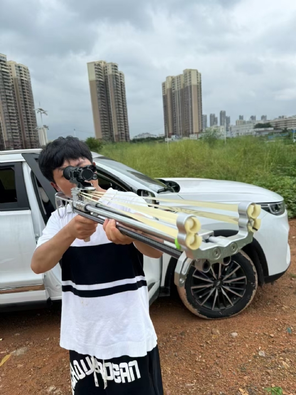 凌其飞的第四张照片--金门相亲网