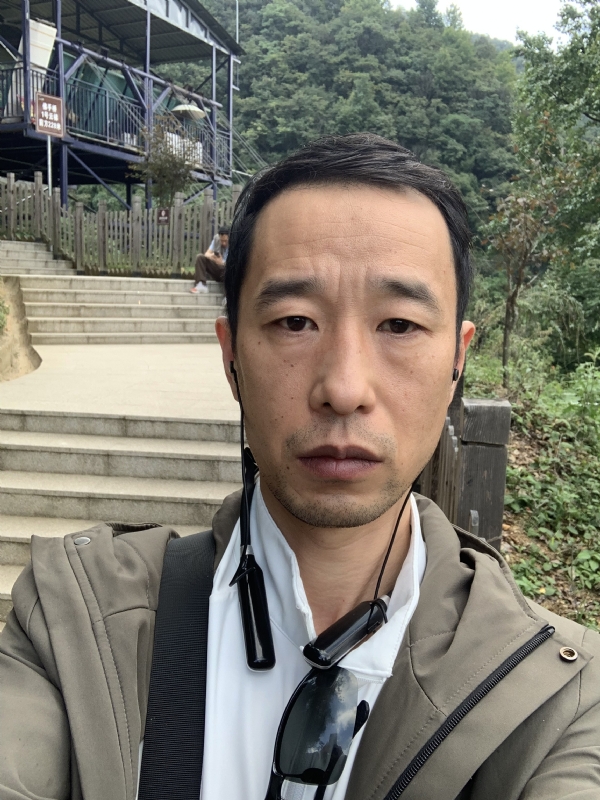 小林的第二张照片--金门相亲网