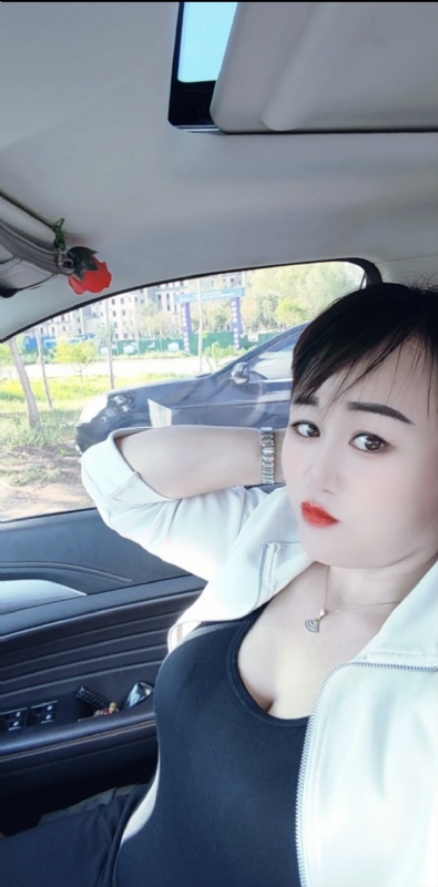 王芳燕的第三张照片--金门相亲网