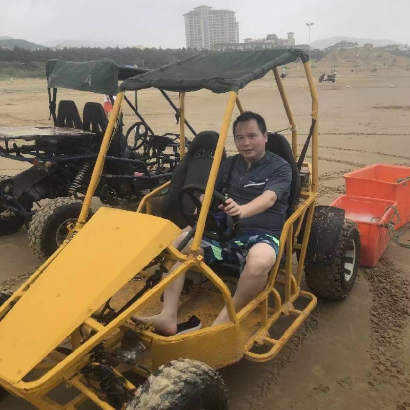 向前的第一张照片--金门相亲网