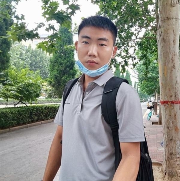 90年男征婚的第一张照片--金门相亲网