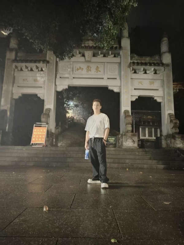 慕晨的第一张照片--金门相亲网