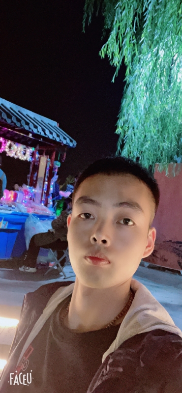 向阳而生的第一张照片--金门相亲网