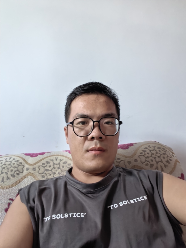 卫TF的第三张照片--金门相亲网